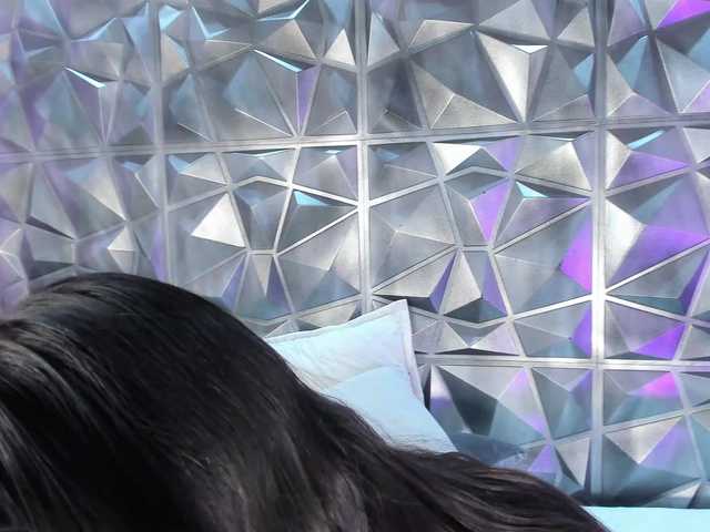 Mailynbusty live cam on BongaCams