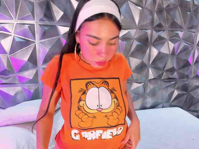 Mailynbusty Mailynbusty