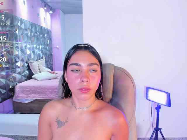 Mailynbusty webcam