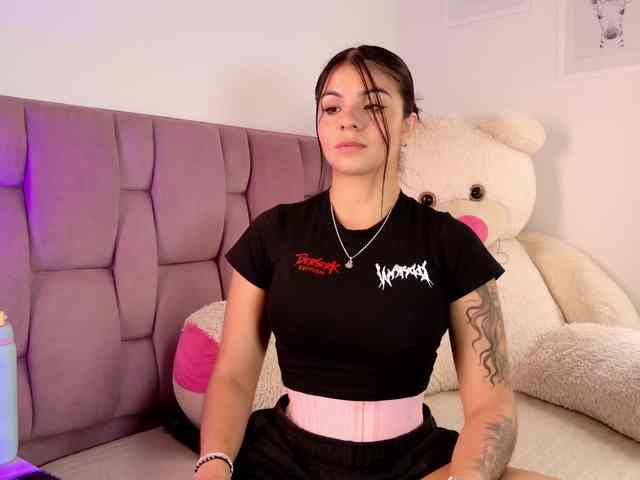 Sophiakarsonn webcam