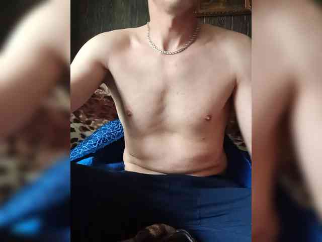 Zevs1121 Live Webcam on BongaCams