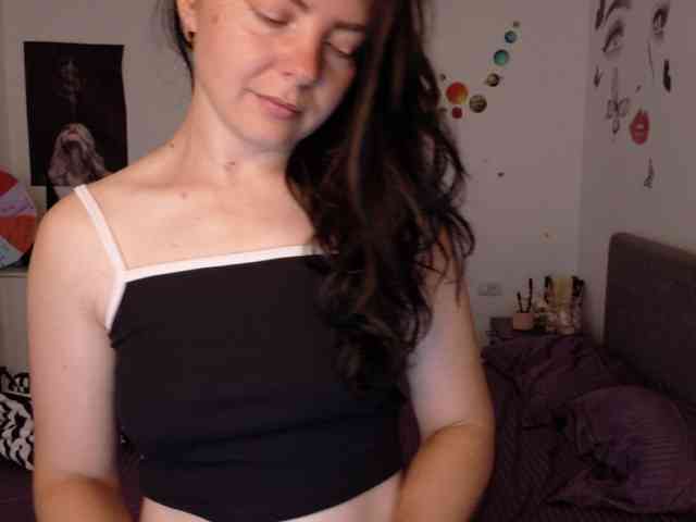 WetPussy1 webcam