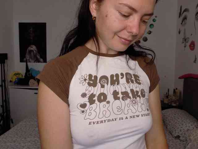 WetPussy1 webcam