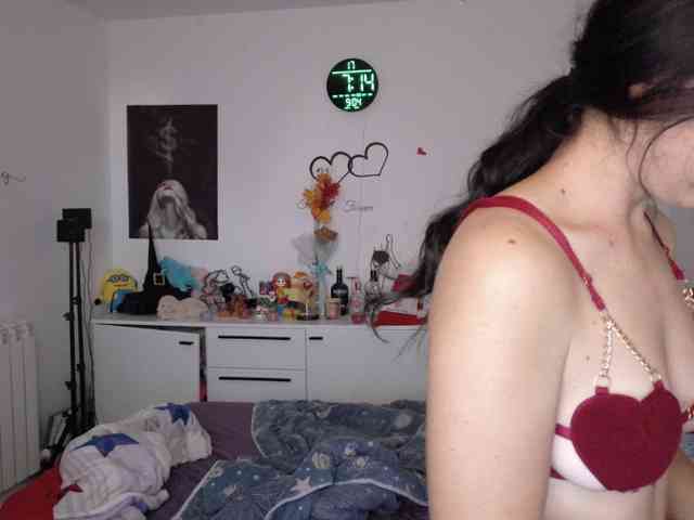 WetPussy1 webcam