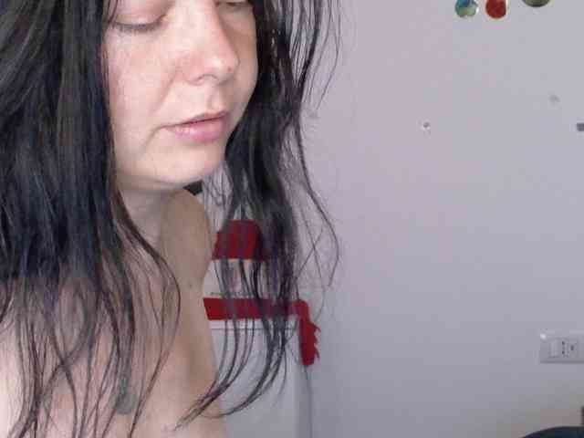 Modelo: WetPussy1