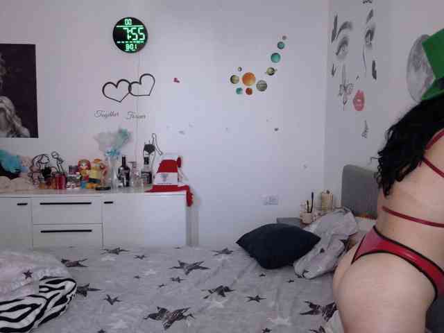 WetPussy1 webcam