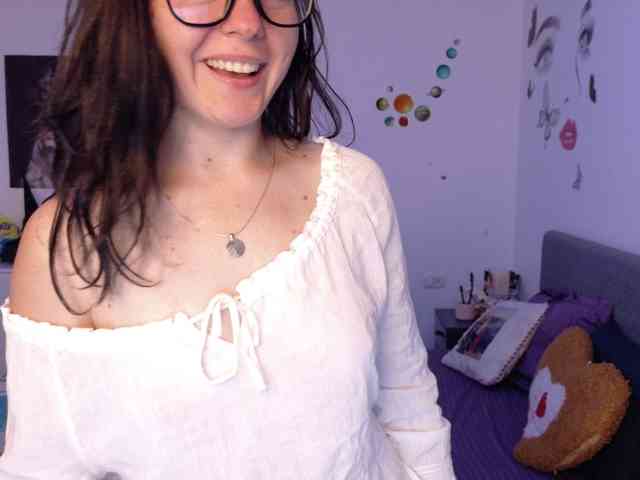 WetPussy1 webcam