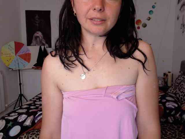WetPussy1 webcam