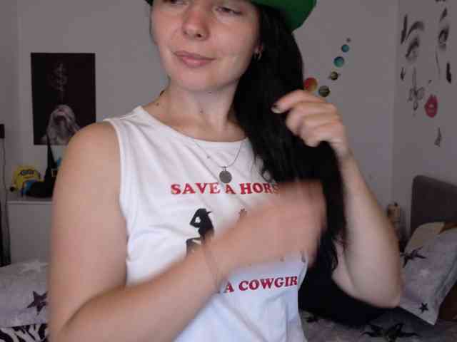 WetPussy1 webcam