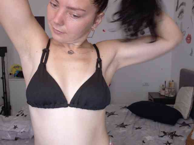 WetPussy1 webcam