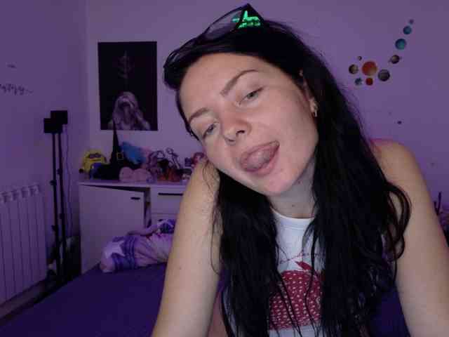 WetPussy1 webcam