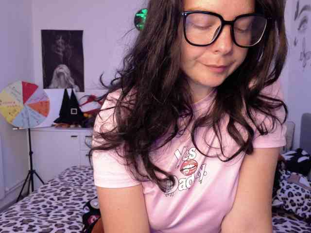 WetPussy1 webcam