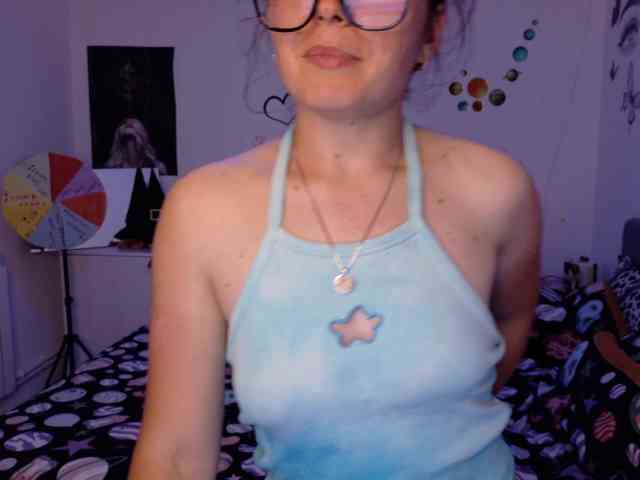 WetPussy1 webcam
