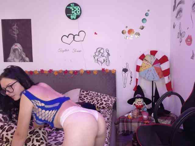 WetPussy1 webcam