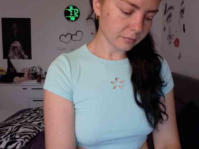 WetPussy1 webcam