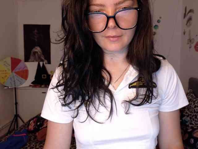 WetPussy1 webcam