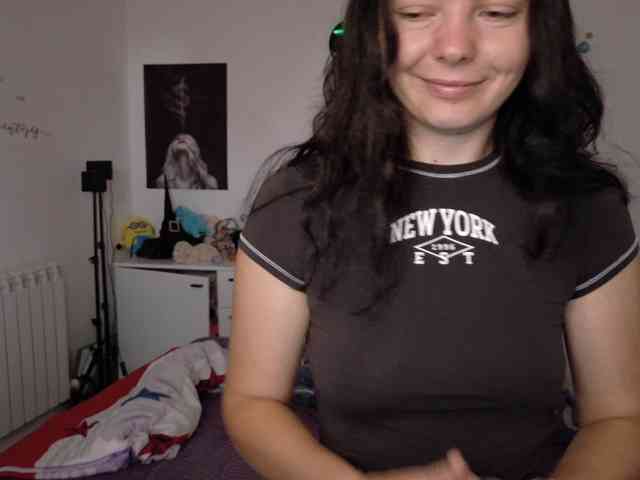 WetPussy1 webcam