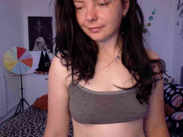 WetPussy1 webcam