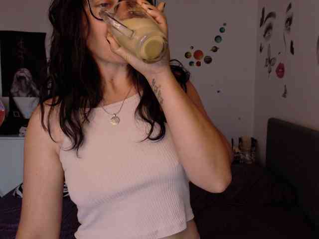 WetPussy1 webcam