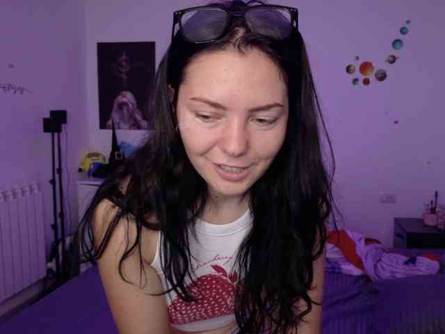 WetPussy1 webcam