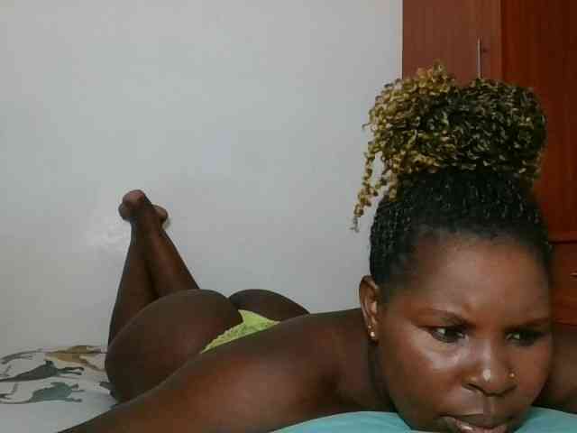 Queenmaya webcam