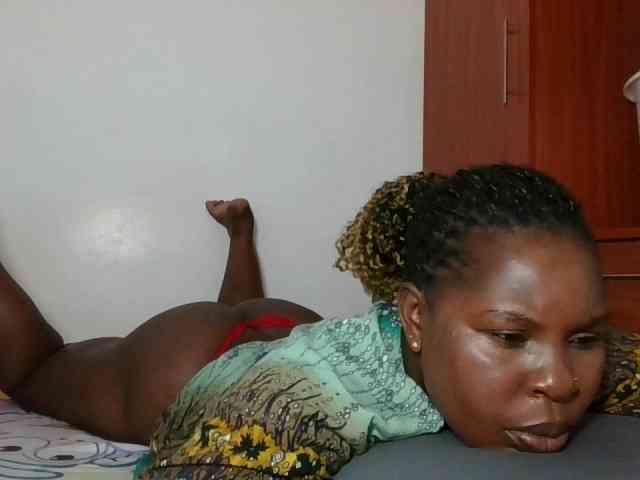 Queenmaya webcam