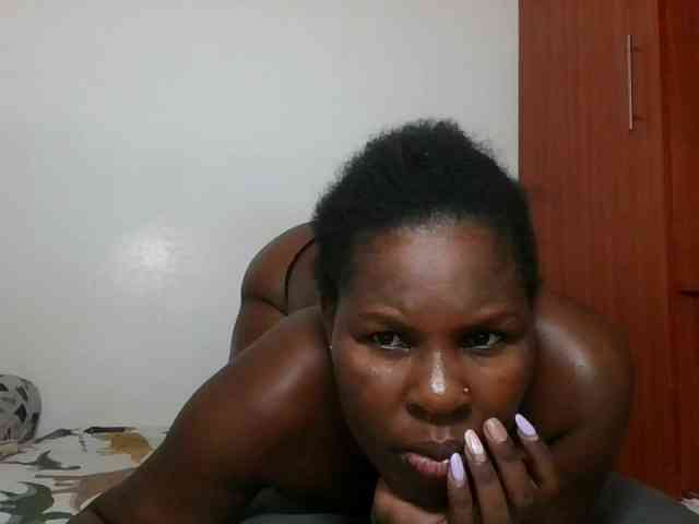 Queenmaya webcam