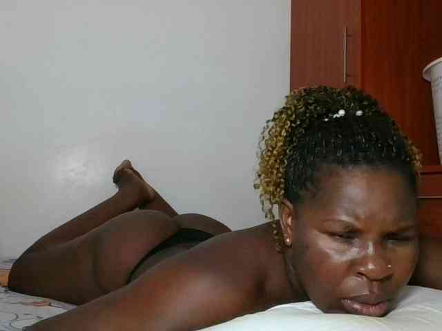 Queenmaya webcam
