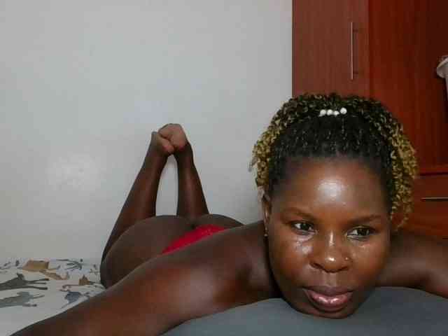 Queenmaya webcam