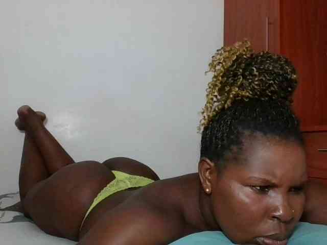 Queenmaya webcam