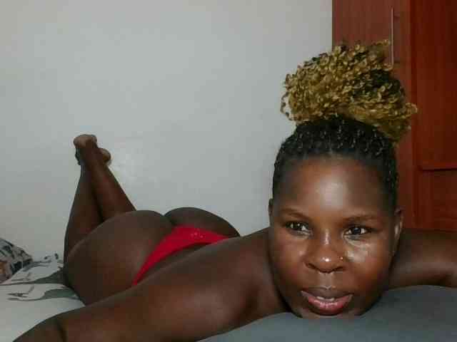Queenmaya webcam