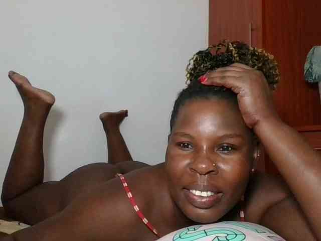 Queenmaya webcam