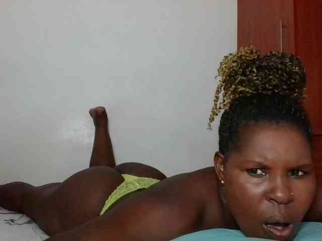 Queenmaya webcam
