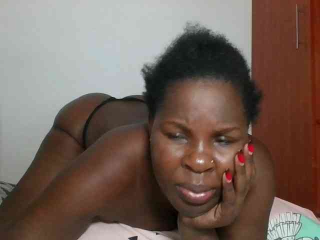 Queenmaya webcam