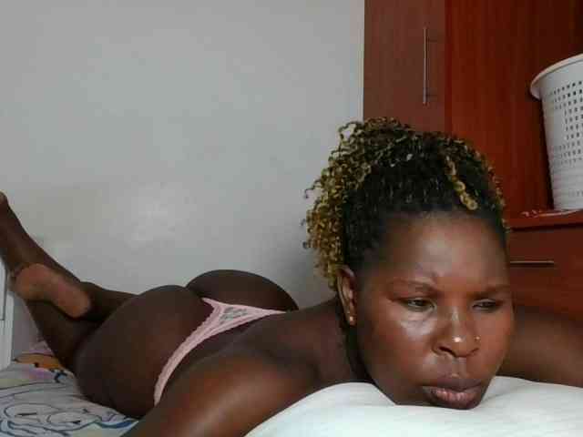 Queenmaya webcam