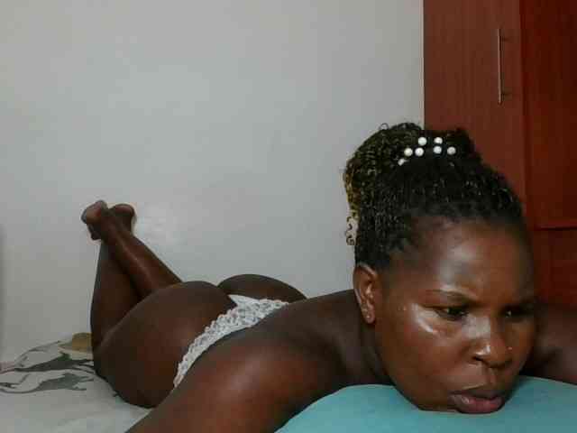Queenmaya webcam