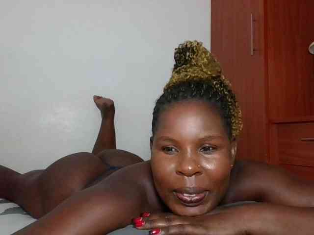 Queenmaya webcam