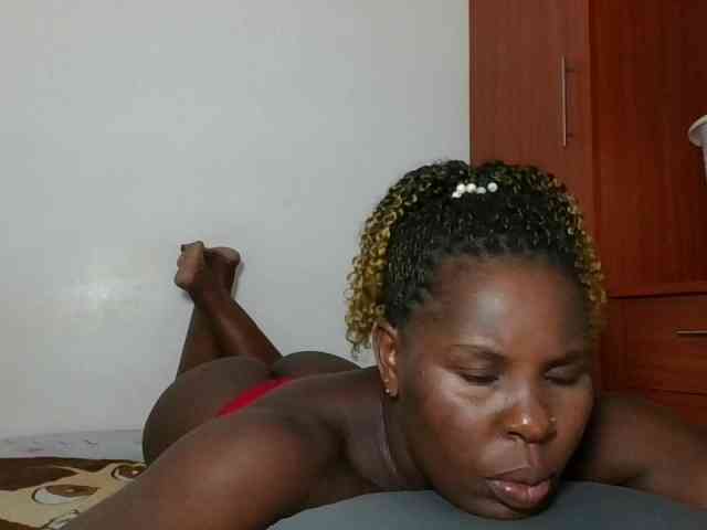 Queenmaya webcam