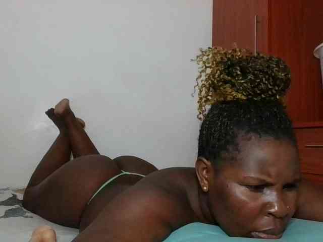 Queenmaya webcam