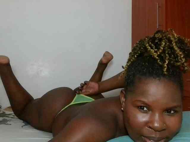 Queenmaya webcam