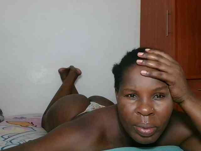 Queenmaya webcam