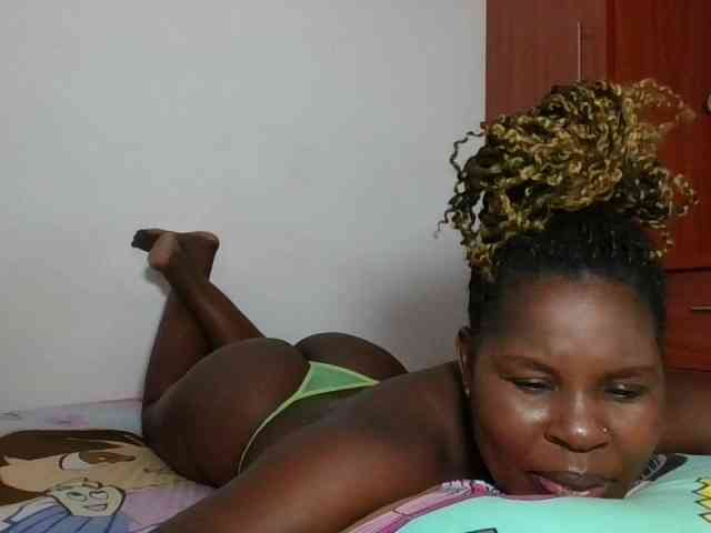 Queenmaya webcam