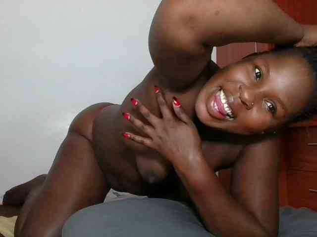 Queenmaya webcam