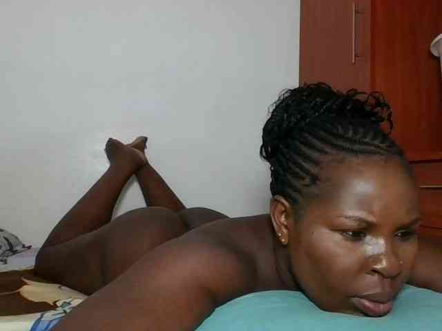 Queenmaya webcam