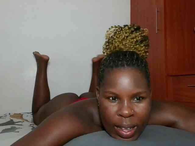 Queenmaya webcam