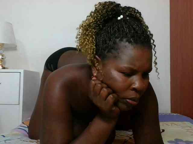 Queenmaya webcam