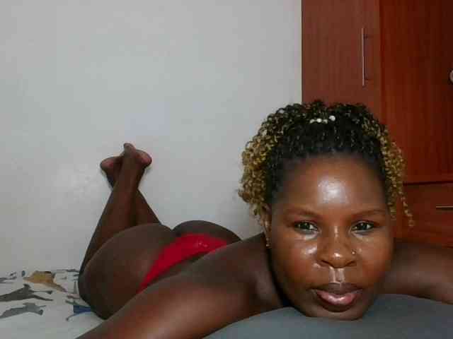 Queenmaya webcam