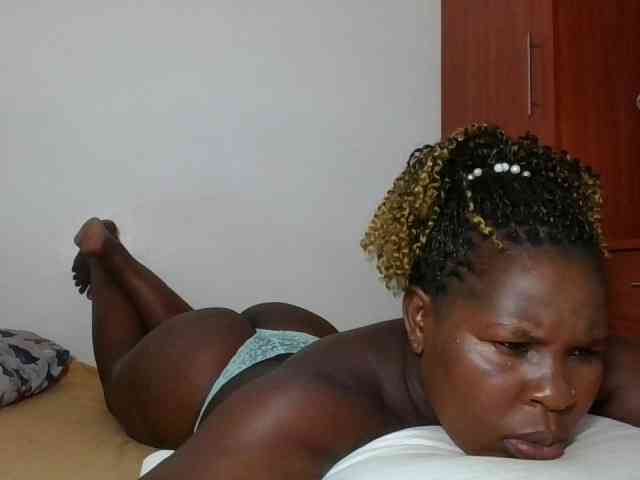 Queenmaya webcam