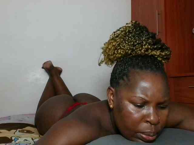 Queenmaya webcam