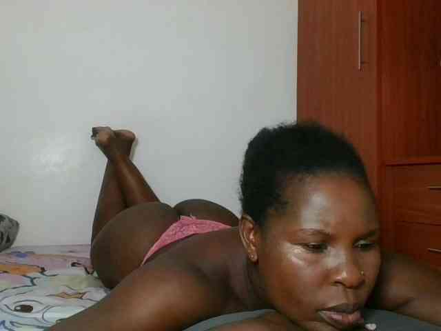 Queenmaya webcam